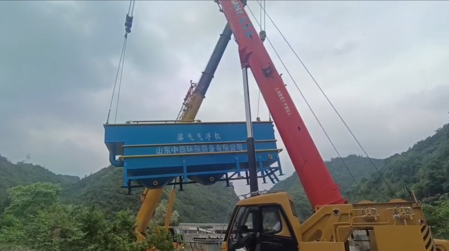 氣浮機(jī)，高效氣浮機(jī)，溶氣氣浮機(jī)，氣浮機(jī)安裝現(xiàn)場